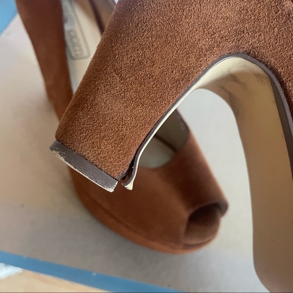 Town Shoes Size 9 Clunky Brown Shoes - Picture 7 of 12